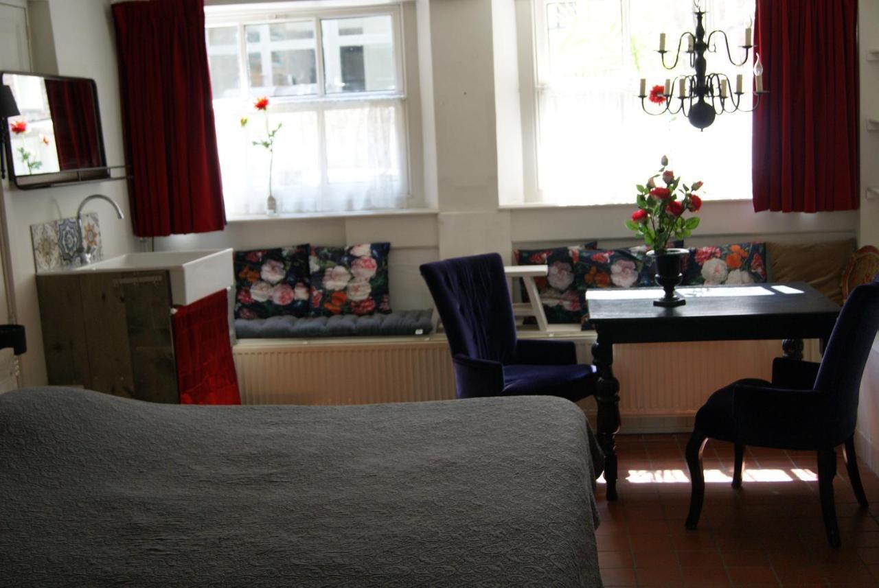 カンペン De Zevenster "Gevestigd Aan De Winkelstraat" Bed & Breakfast エクステリア 写真